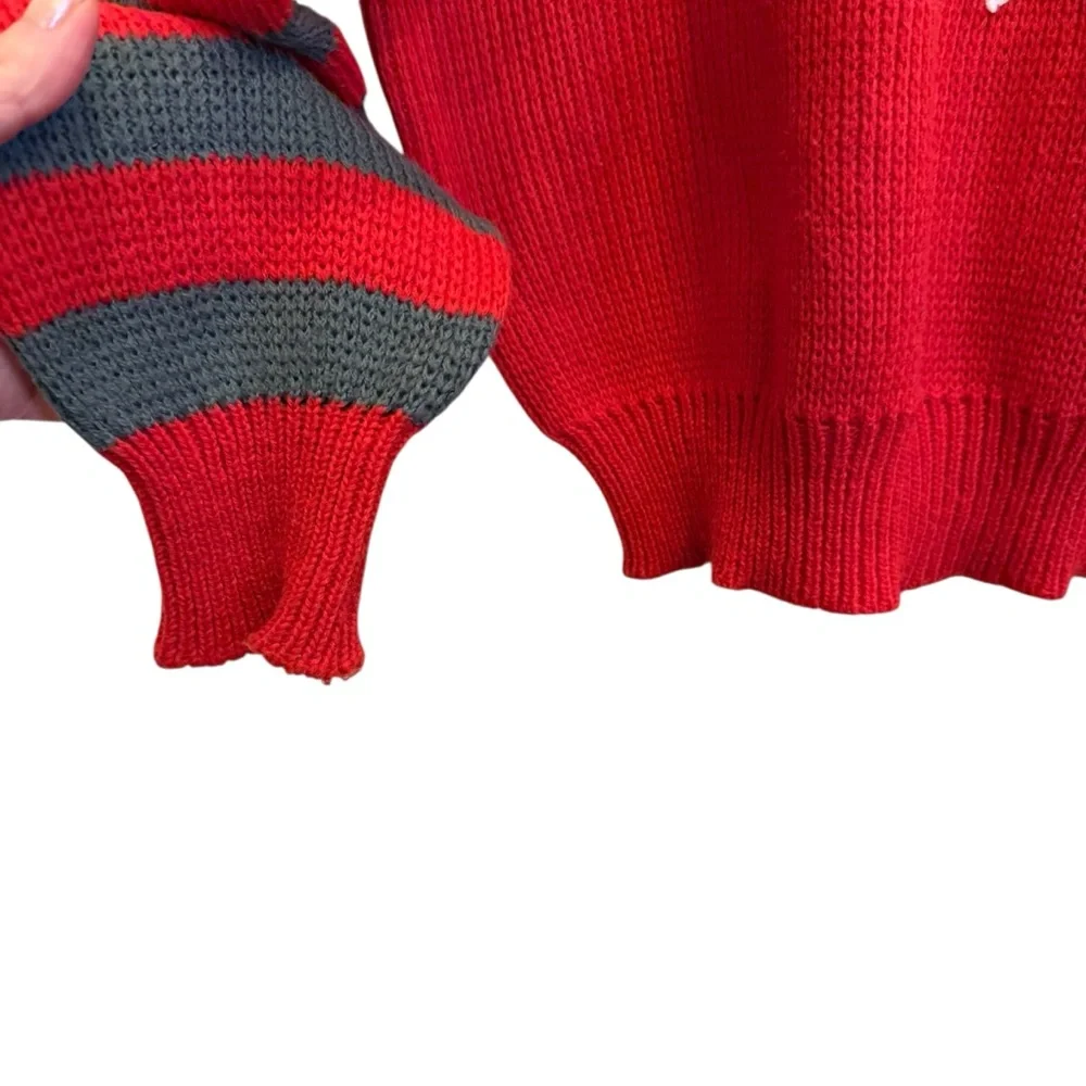 Vintage DJ Smash Red Sweater with Gray Stripes and Embroidered Motif Sz L - Picture 2 of 8